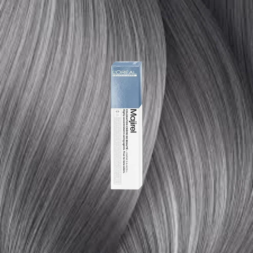 Loreal Professionnel Majirel 8.1 Light Ash Blonde 50ml